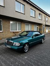 Mercedes-Benz E 220 FINAL EDITION Cabrio - Mercedes-Benz E-Class aus 1997