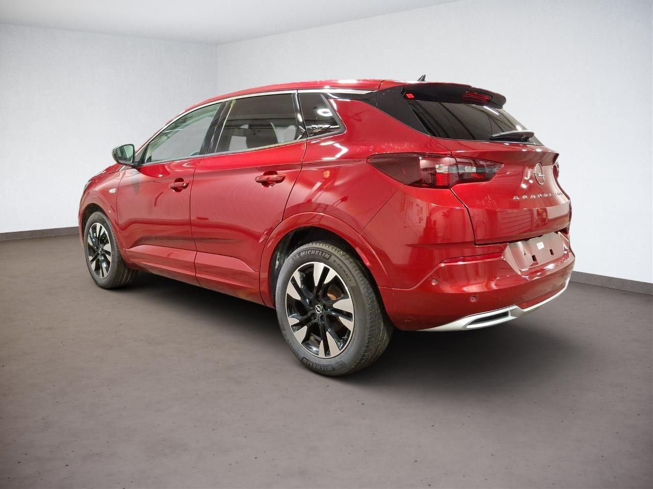 Fahrzeugabbildung Opel Grandland 1.2T Elegance - Navi, Matrix-Licht, KA