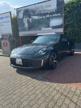 Nissan 370Z 3.7 Pack Pack - Nissan 370Z: Schwarz