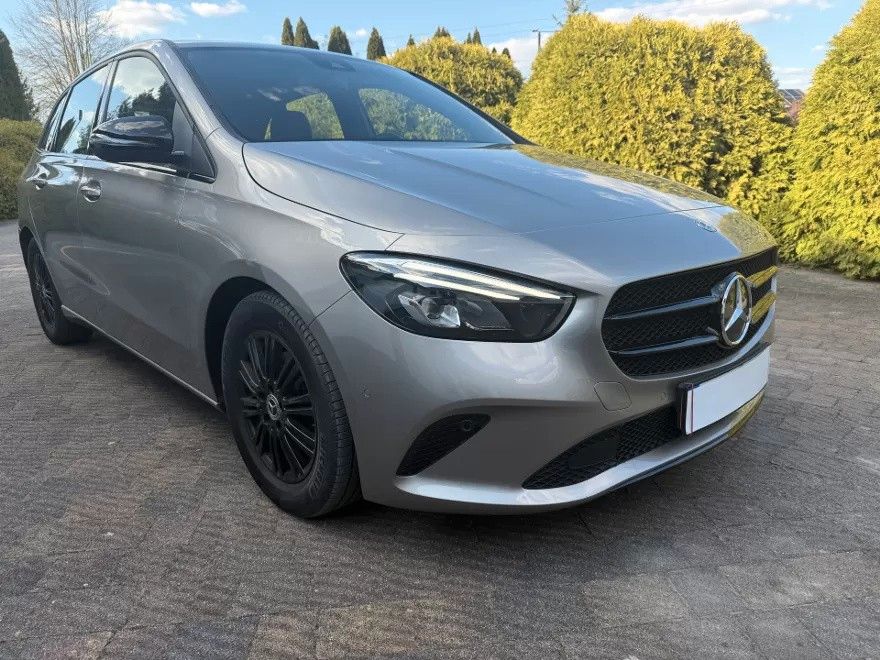 Image of Mercedes-Benz B 180