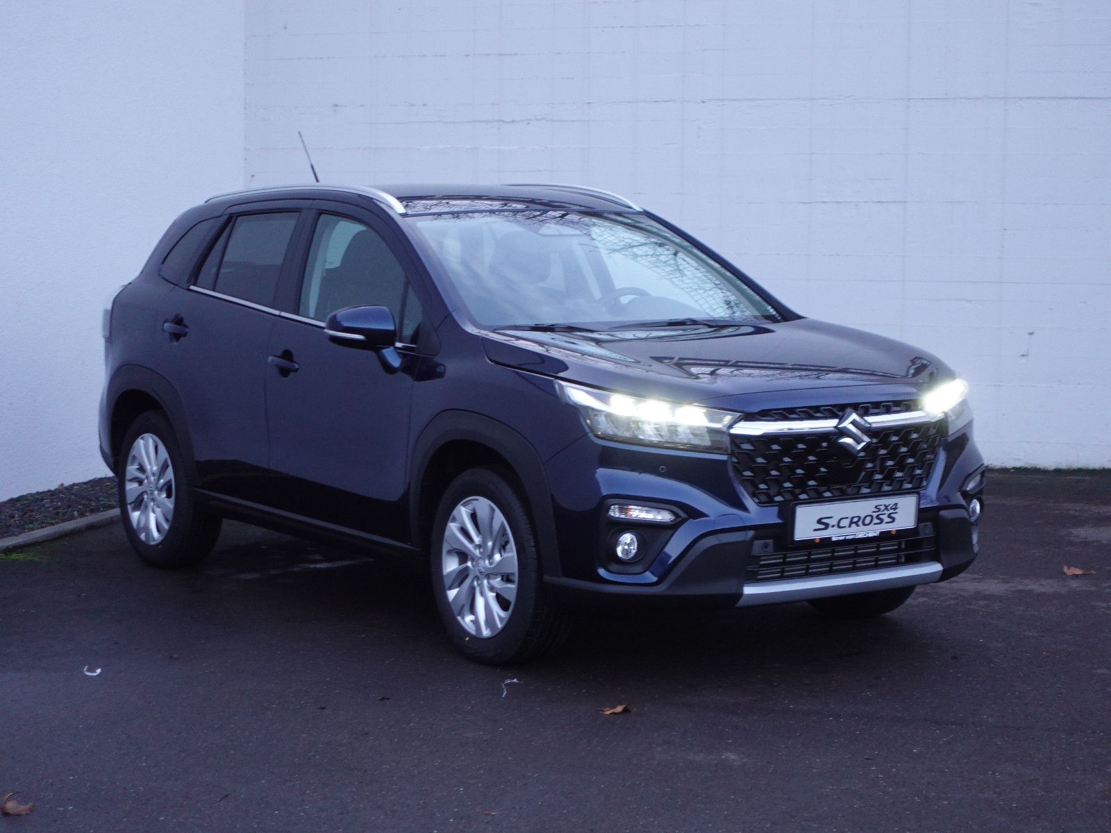 Fahrzeugabbildung Suzuki S-Cross 1.4 Hybrid Comfort,Navi,Kamera,Sitzhzg