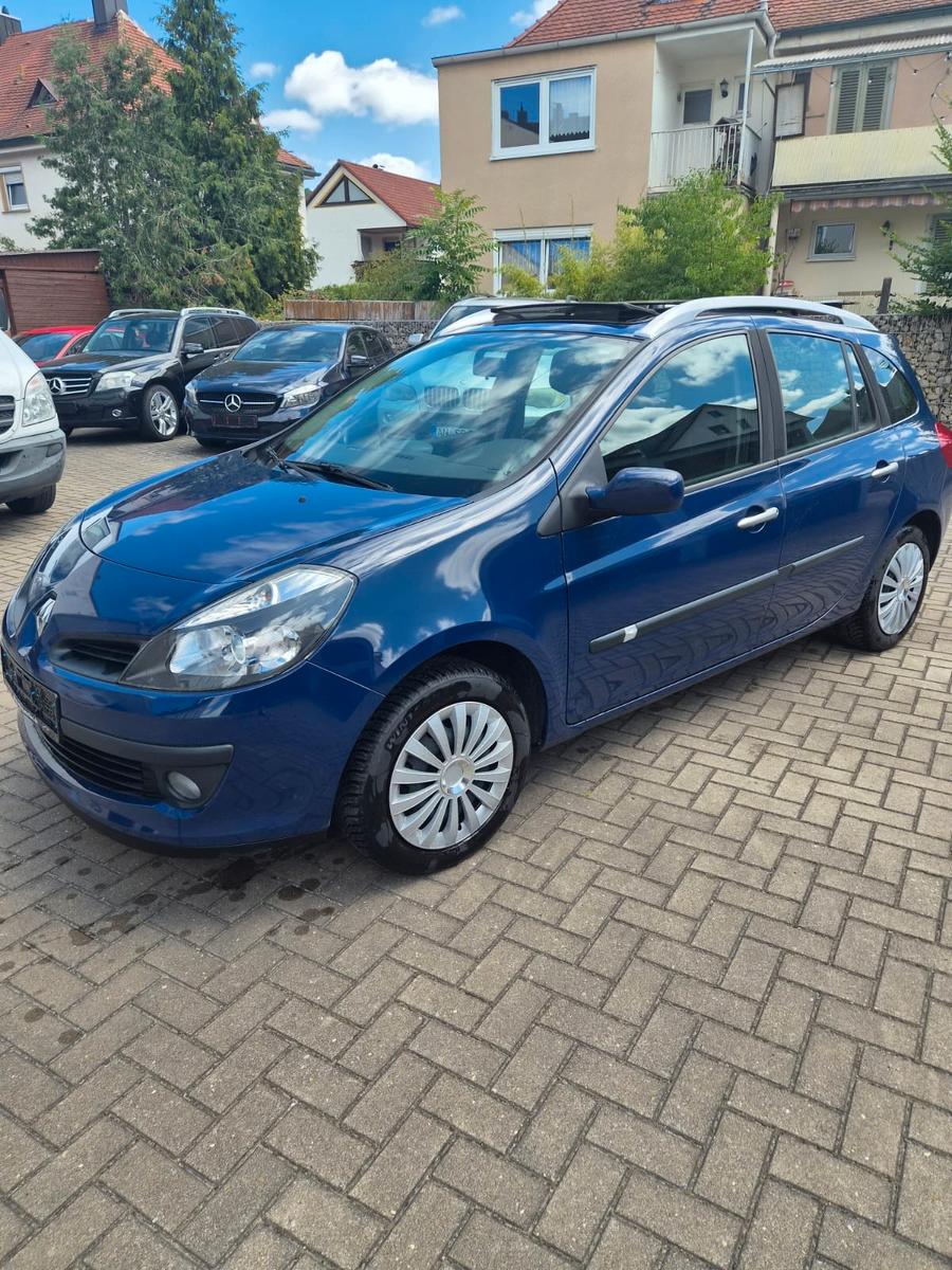 Renault Clio 2008 — interior