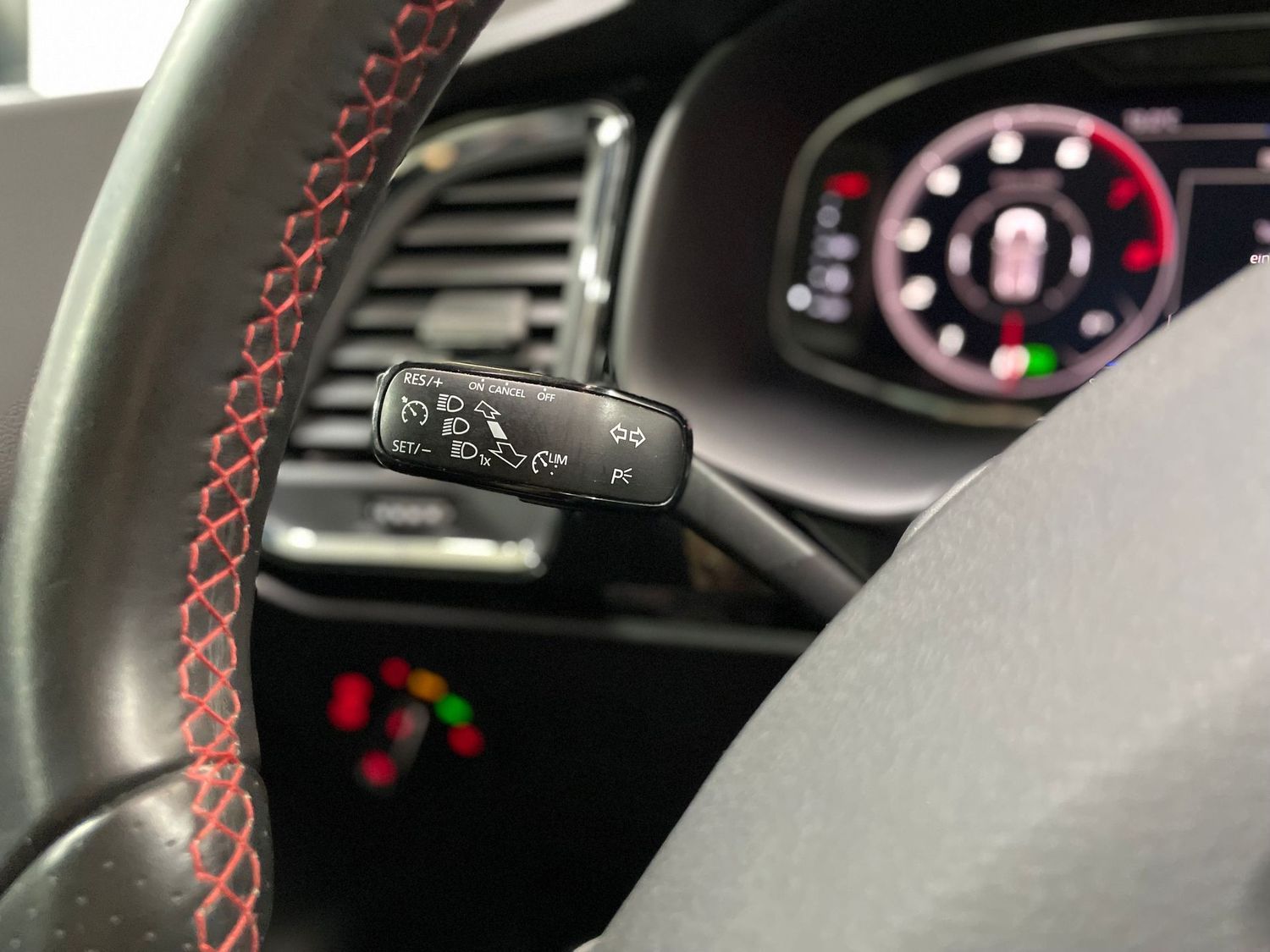 Fahrzeugabbildung SEAT Ateca FR 1.5TSI #DSG#Virtual#LED#Beats#Kamera