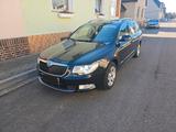Skoda Superb 2.0TDI 170PS*DSG*Parkpilot*Bi... - Skoda Superb: 170