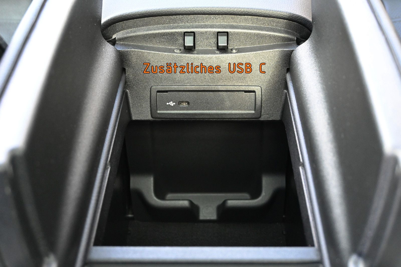 Fahrzeugabbildung Mercedes-Benz GLE 350 de 4MAT. °ACC°AHK°PANO°SITZBEL.°BURMEST°