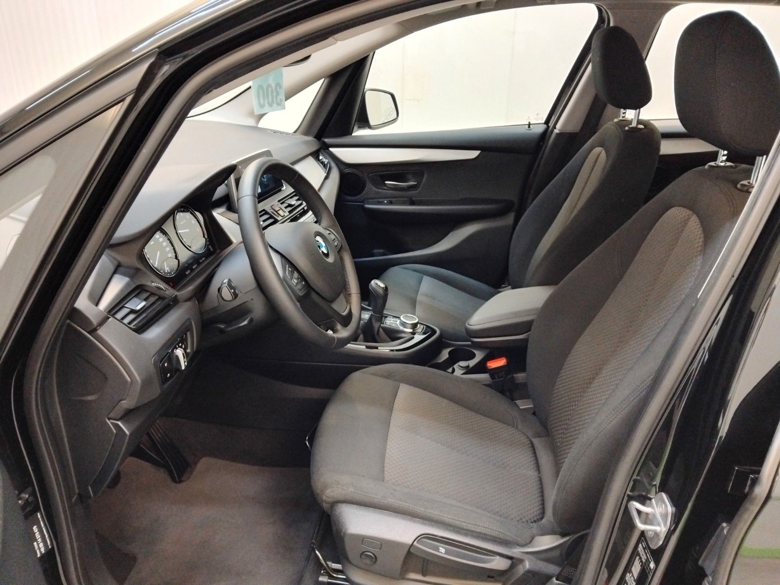 BMW 216 (08/2019, Benzin)