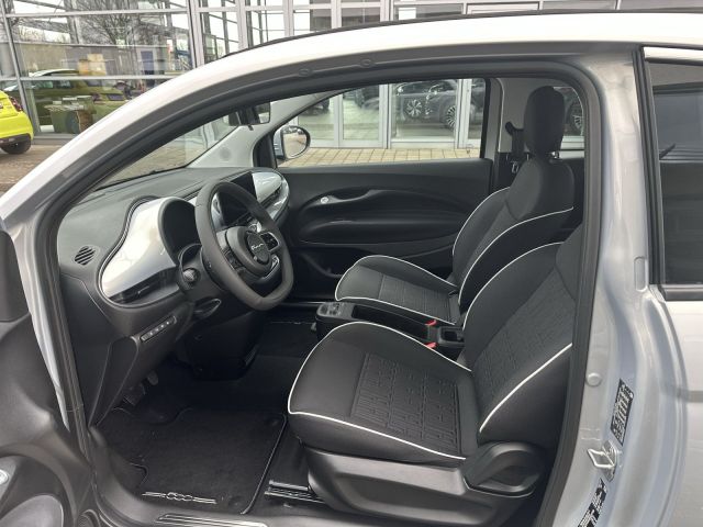500e Cabrio 42kWh Style PAKET Klima Navi
