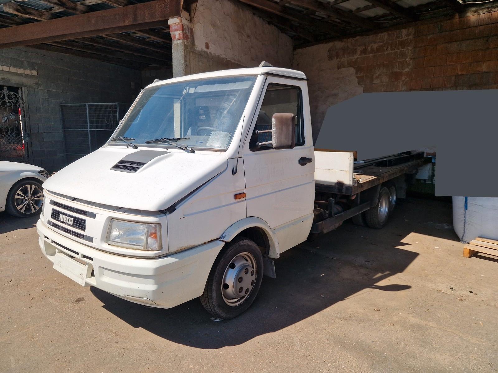 Iveco Turbo Daily 3-Achse Pritsche
