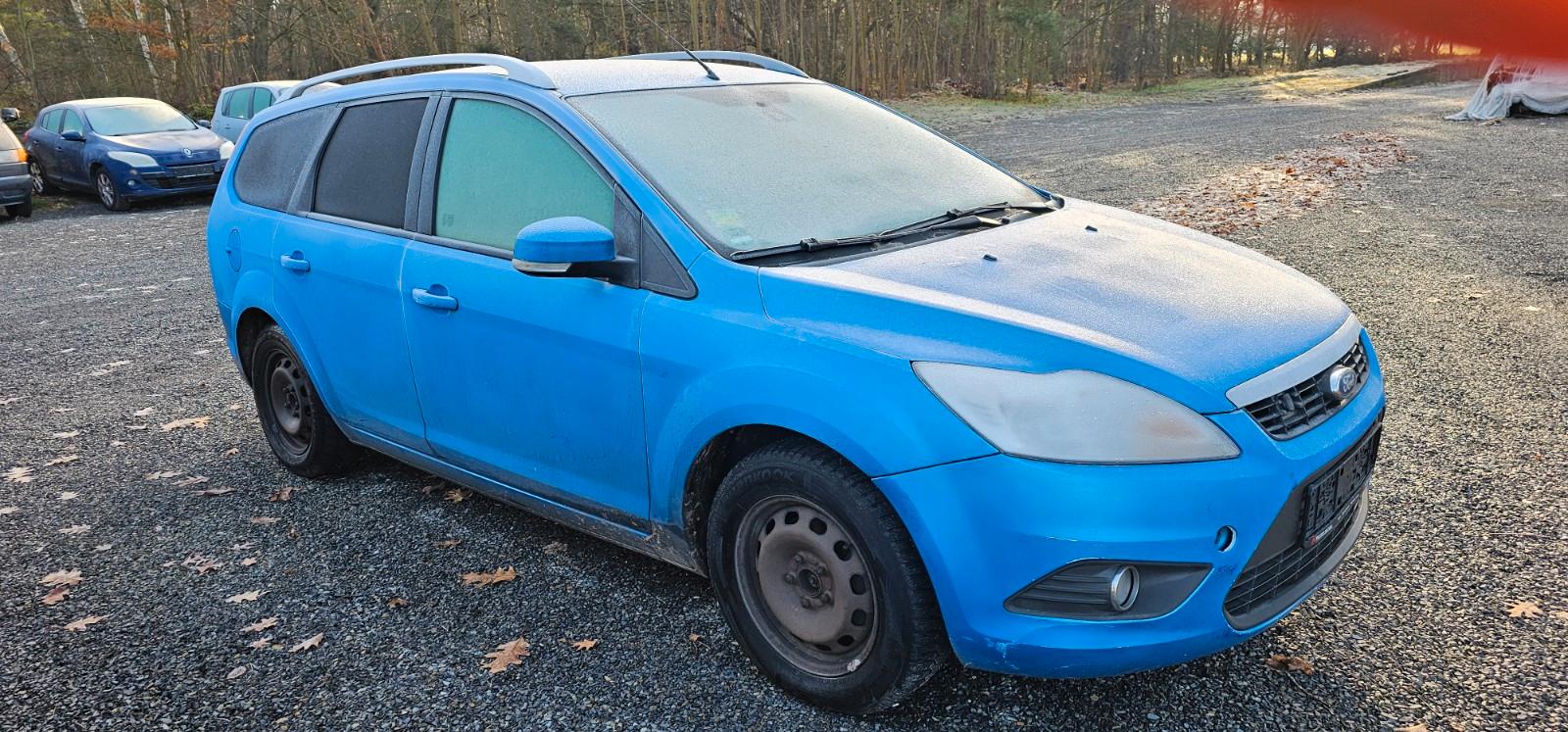 Ford Focus Turnier Style 8 Fachbereift