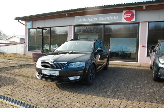 Skoda Octavia Combi Ambition AHK Sitzheizung Navi PDC