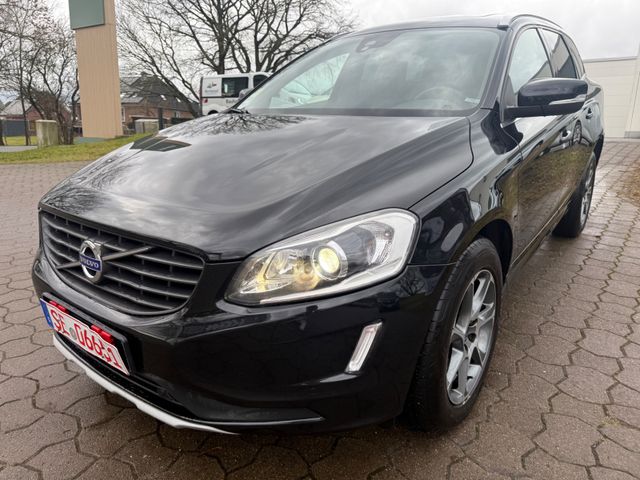 Volvo XC 60 Ocean Race 2WD*Leder*Pano*Automatik*Garant