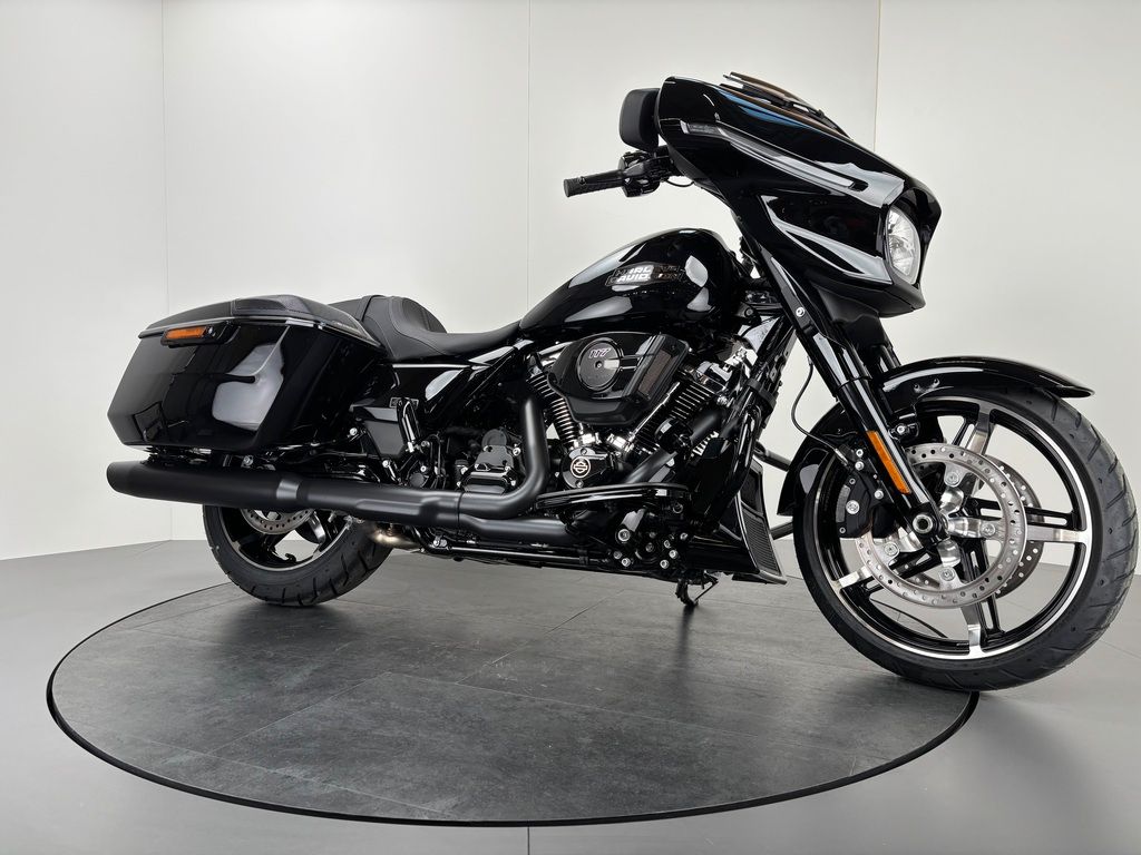 Fahrzeugabbildung Harley-Davidson STREET GLIDE *NEUWERTIG *MY25