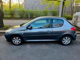 Peugeot 206 1.1 60 - - Peugeot 206 Gebrauchtwagen in Berlin