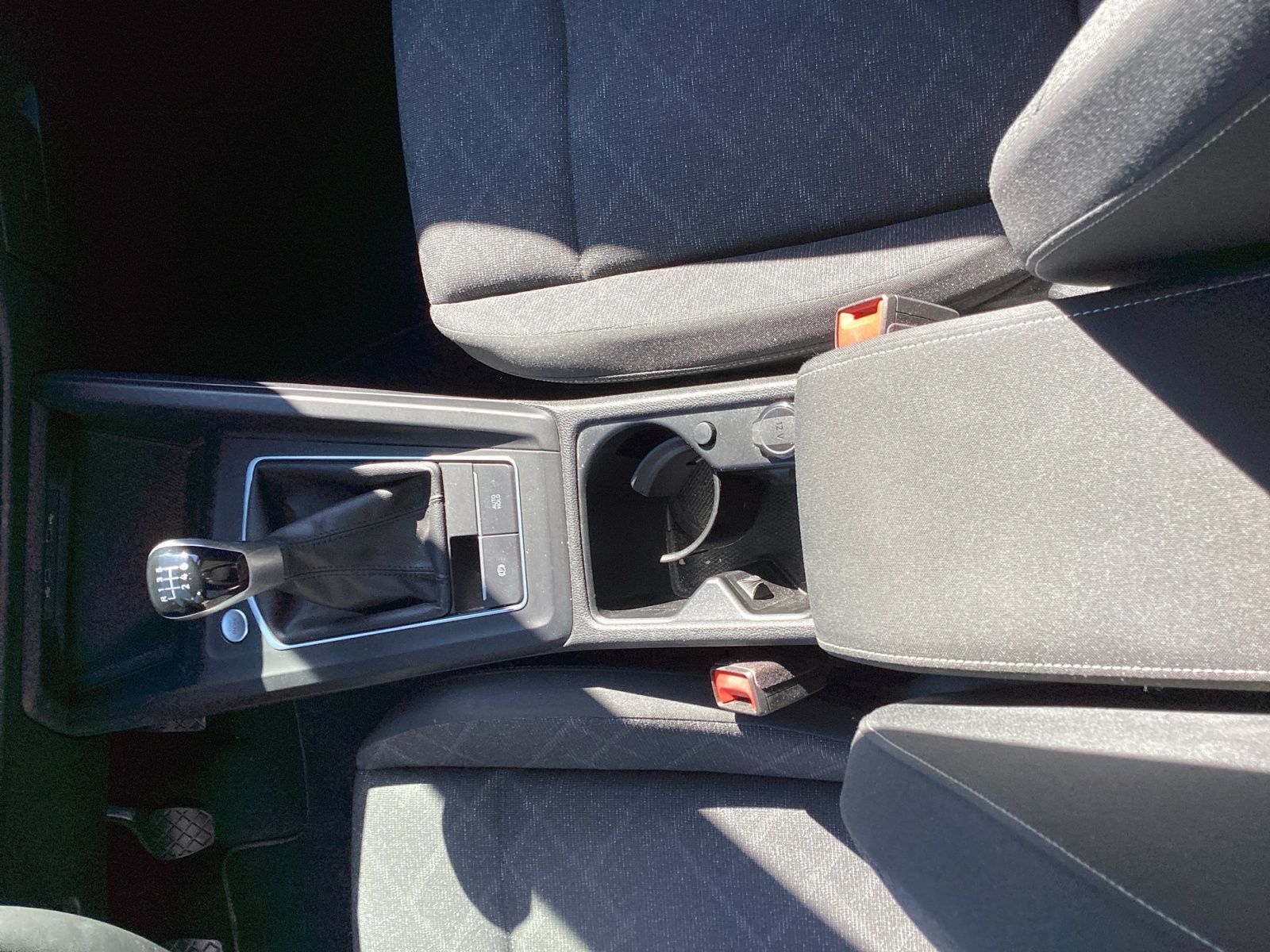 Volkswagen Golf - Bild 12