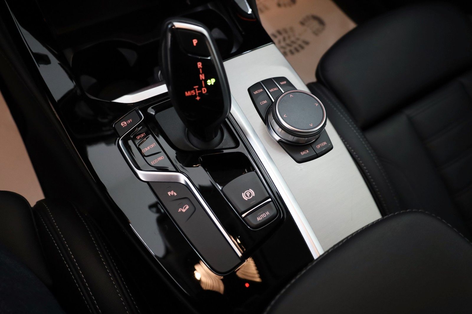 Fahrzeugabbildung BMW X4 20d xDrive xLine Leder,Navi,LED,HeadUp,SH,PDC