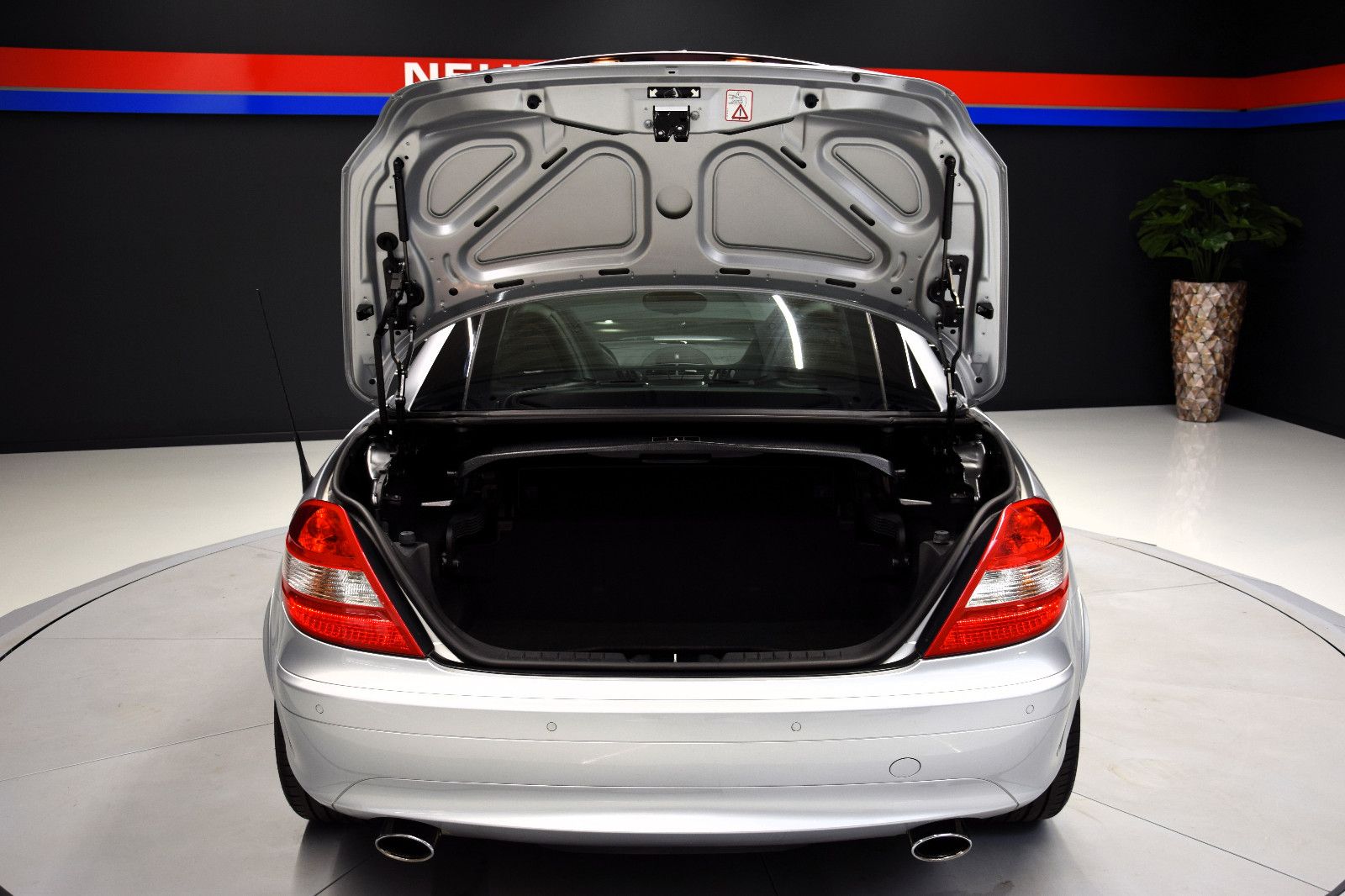 Fahrzeugabbildung Mercedes-Benz SLK 280 Roadster Bi-Xenon Leder Automatik Klima