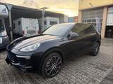 Porsche Cayenne Diesel Panorama Sitzbelüftung Luftfeder - Porsche Gebrauchtwagen in Frankfurt