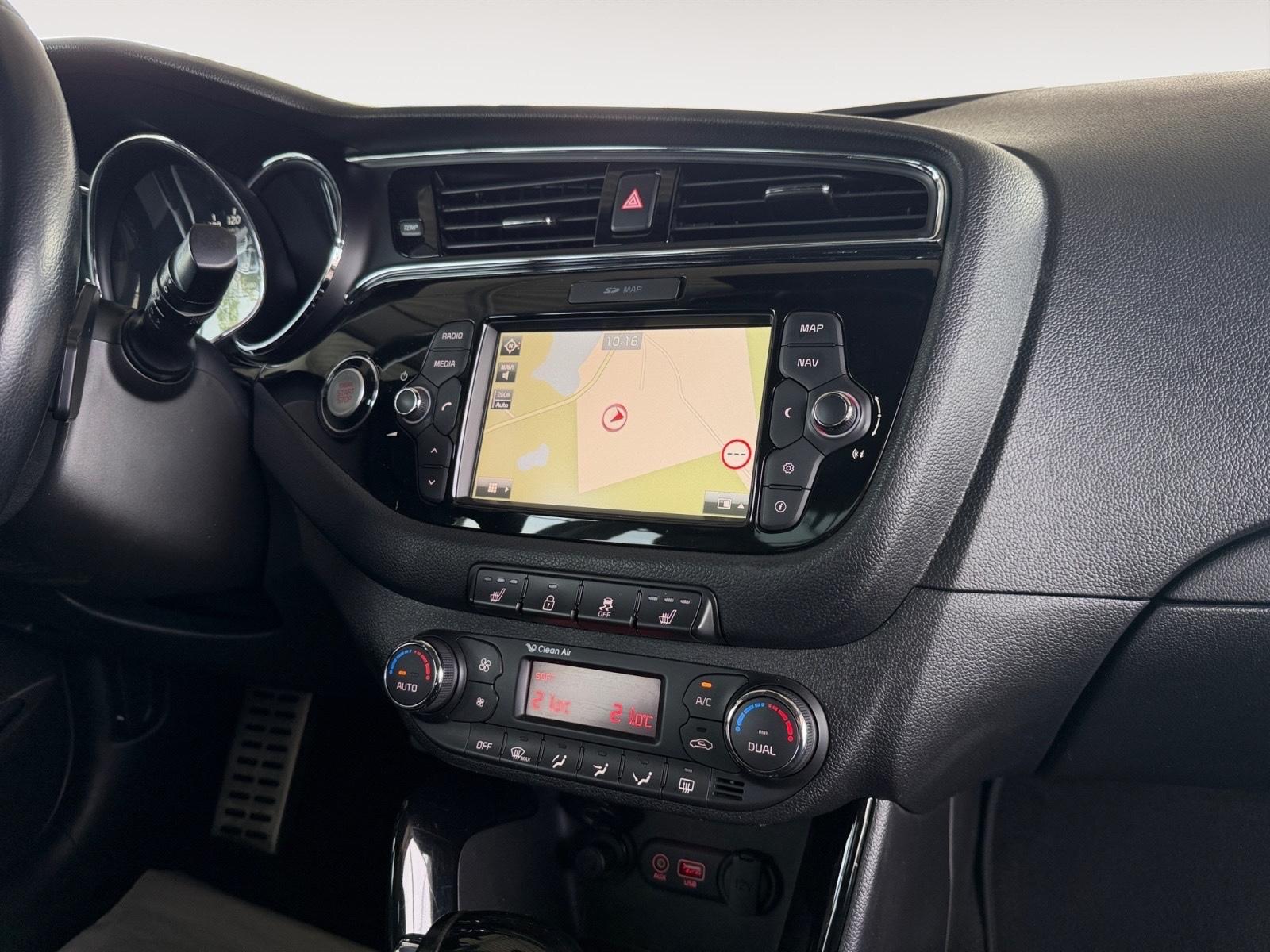 Kia cee'd 1.6 GDI Platinum Xenon Schiebed. Leder Kam