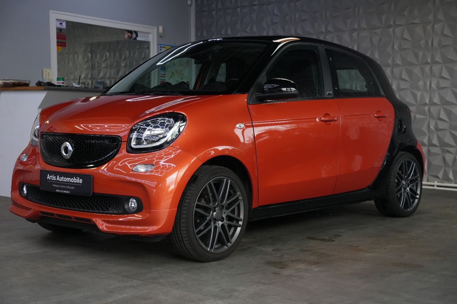 Smart forfour BRABUS-STYLE*JBL*PANO*SITZHEIZUNG* imagem 2