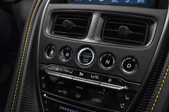 DBS 5.2 V12 Coupe MATTBLACK FULL CARBON FIBRE