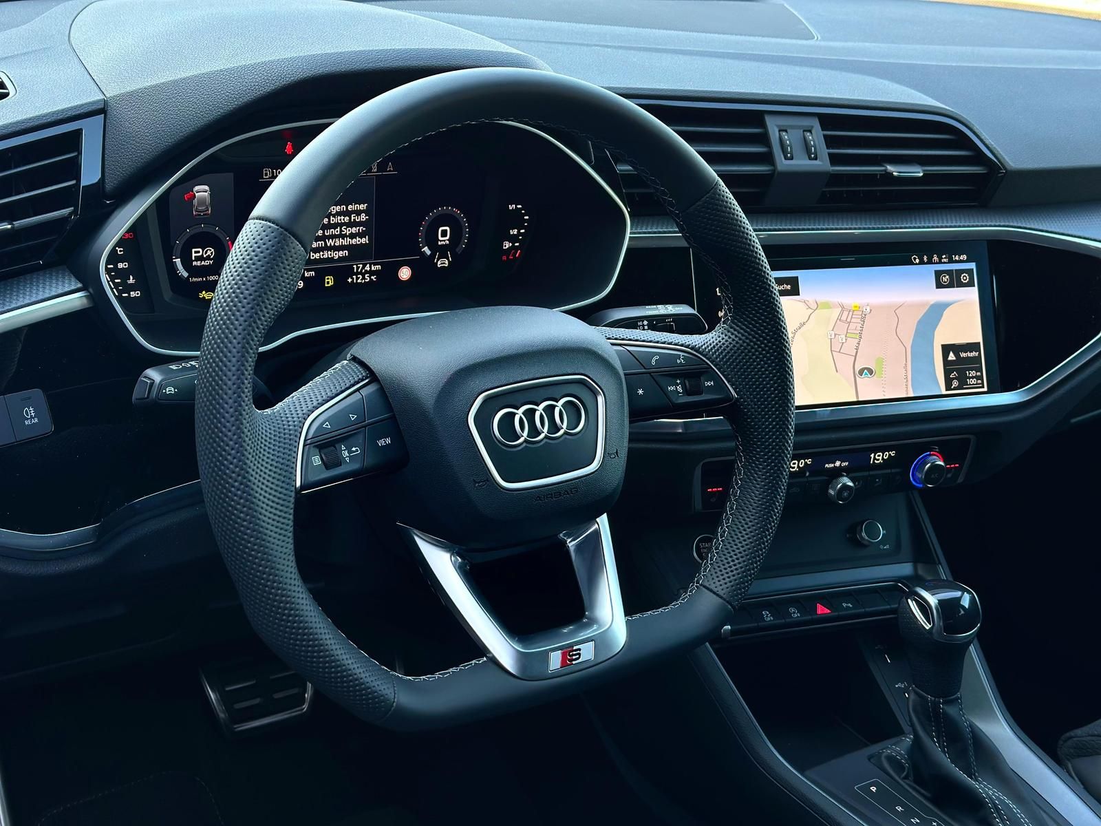 AUDI Q3 40TFSI QUATTRO S LINE LED#AHK#ACC#SPUR#NAVI - Image 25
