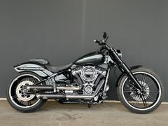 HARLEY DAVIDSON Softail Breakout 107 mit JEKILL & HYDE KLAPPE