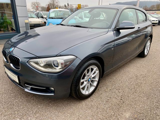 BMW 118i Lim. Sport Line 3-trg 1.Hand Navi Xenon PDC