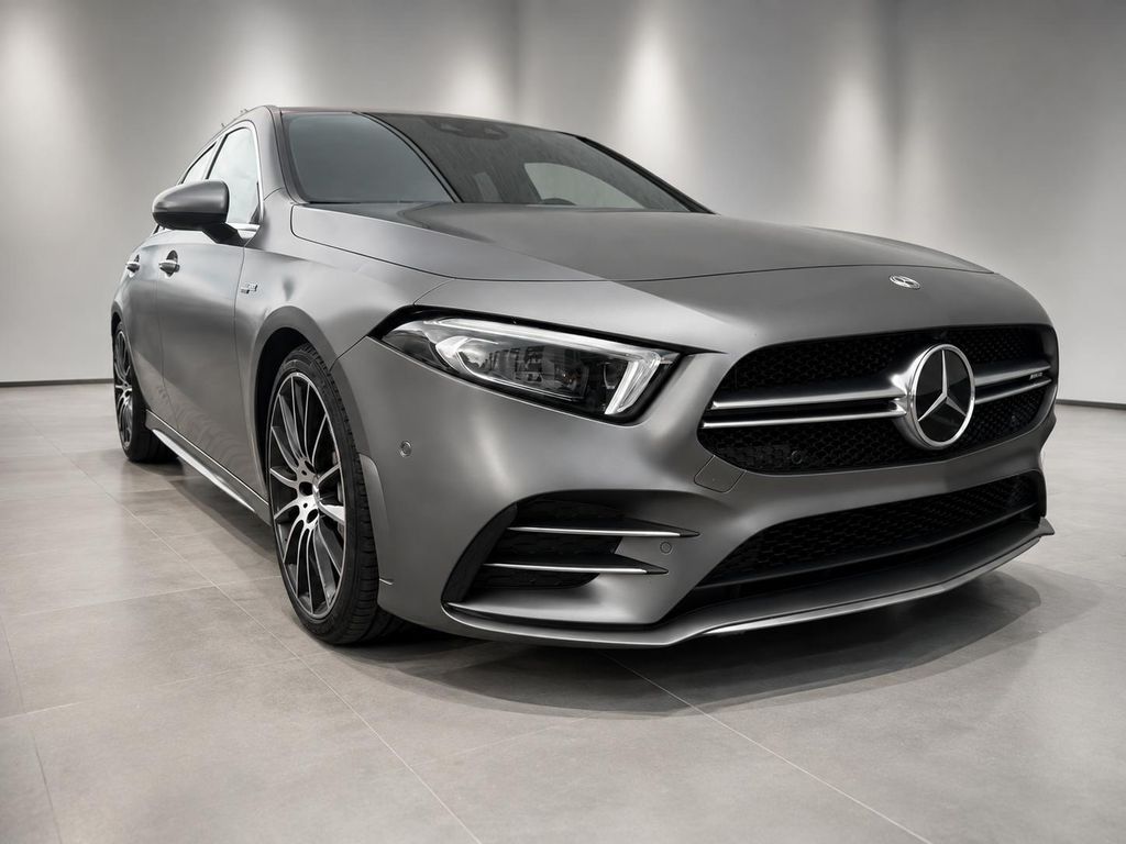 Image of Mercedes-Benz A 35 AMG