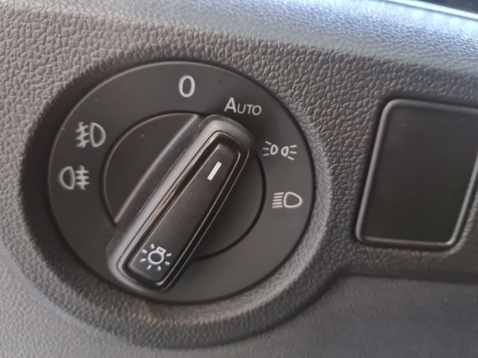Fahrzeugabbildung Volkswagen T-Cross United / 1. Hand / KLIMA / PDC