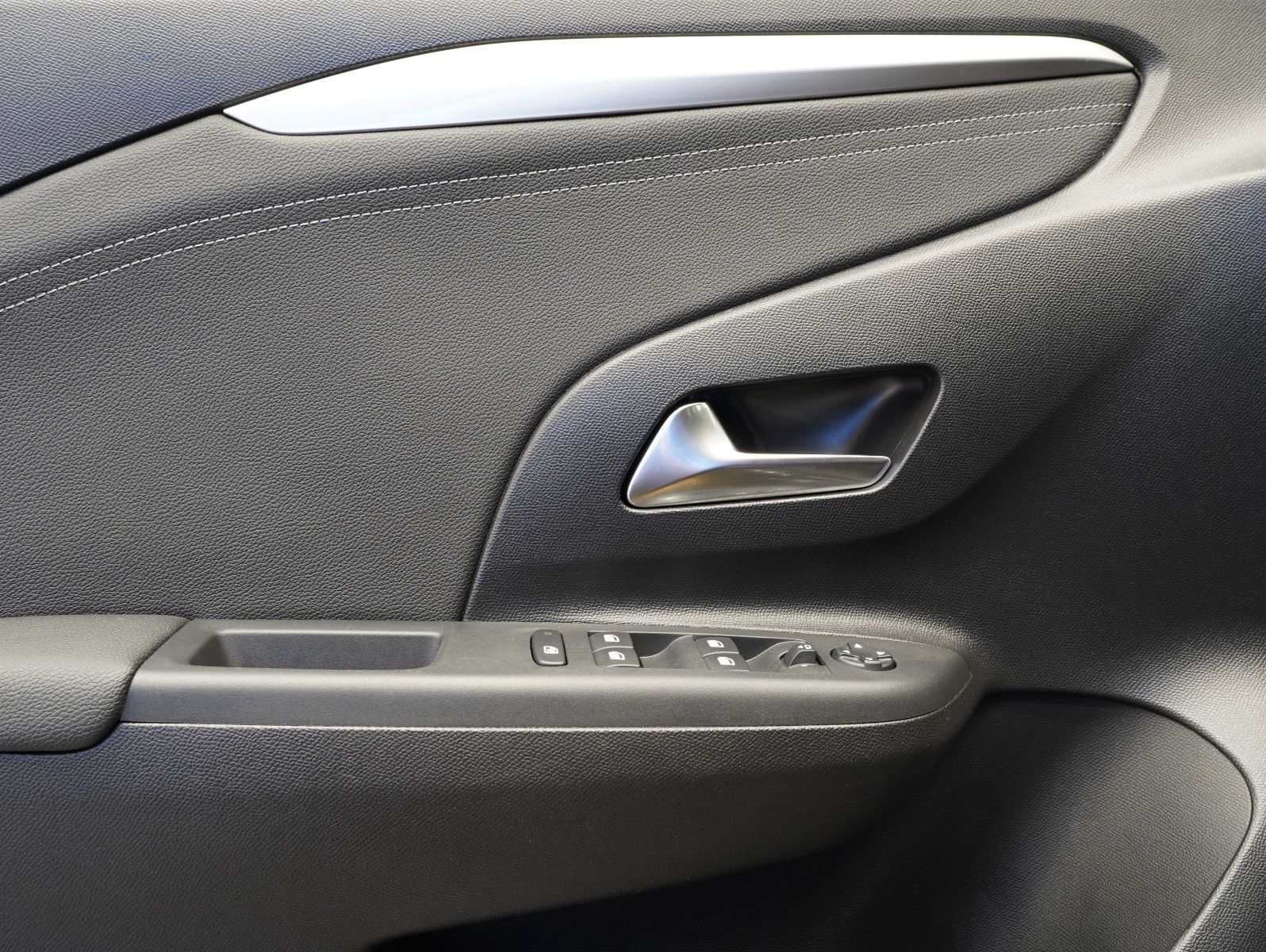 Fahrzeugabbildung Opel Corsa F e GS Line NAVI/KAMERA/11KW/SOH