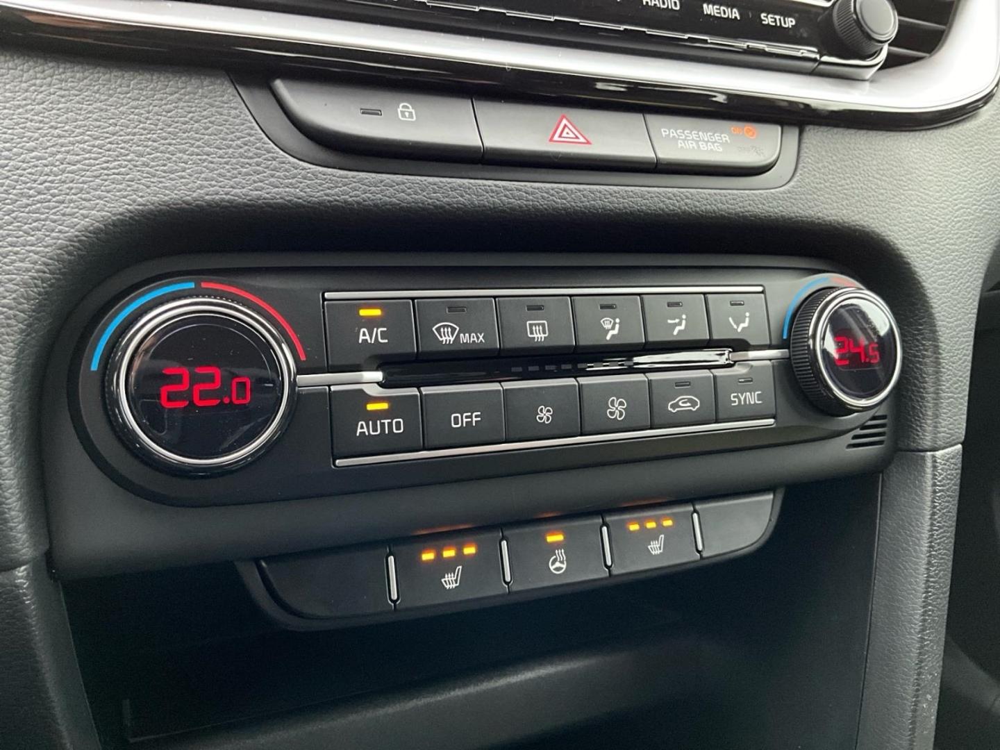 Kia Ceed_sw Vision 1.5T DCT7 Komfort Navi Kamera ACC