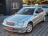 Mercedes-Benz C 240 ELEGANCE Lim Aut.*NAVI*SHZ*KLIMAAUT*TÜVNEU - Mercedes-Benz C 240