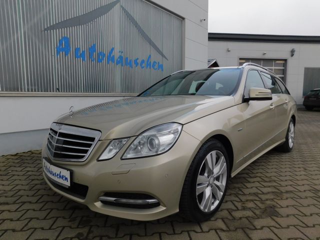 Mercedes-Benz E 220 CDI T-Modell ACC/Leder/Navi/Xenon/