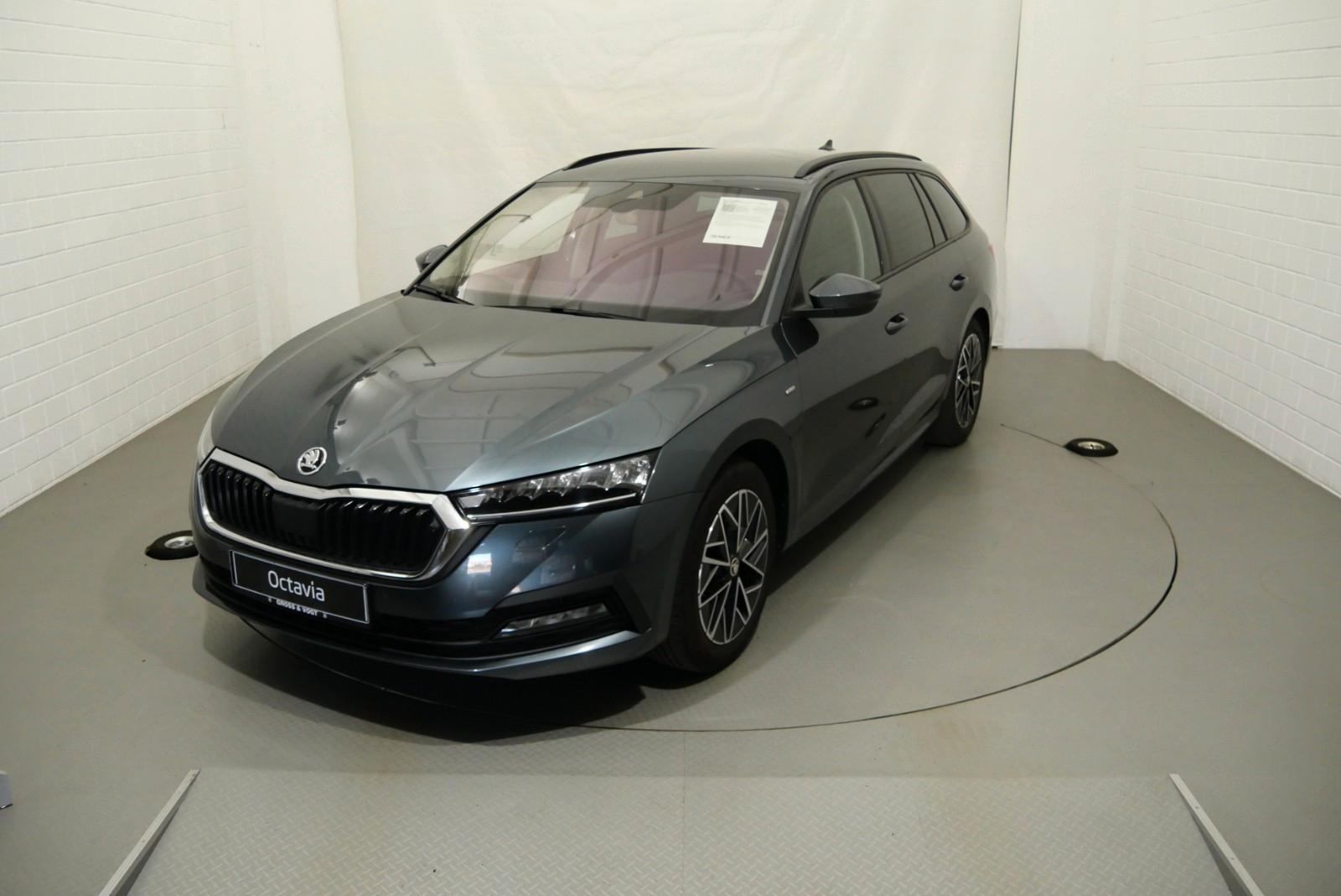 Skoda Octavia Combi Clever 1.5 TSI beh. WSS AHZV