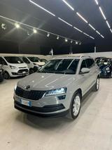 Skoda SKODA KAROQ - Skoda Karoq mit Halbautomatikschaltung