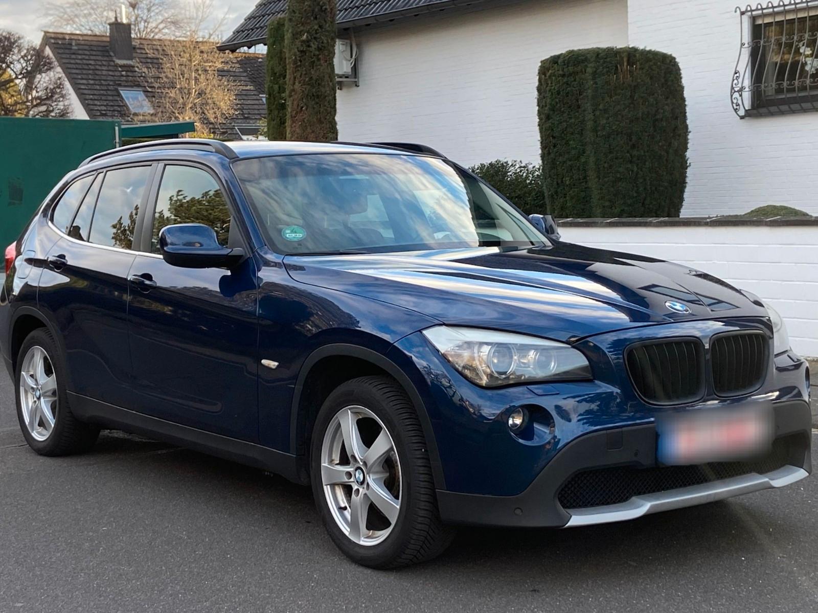 BMW X1 23 d xDrive|Bi-Xenon|AHK|SZH|
