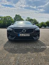 Volvo S90 T6 R-Design AWD - Volvo S90: R Design
