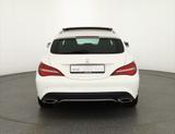 Mercedes-Benz CLA 180 SB LED Navi Panorama Sitzheizung PDC - Mercedes-Benz CLA 180: mit Navigationssystem