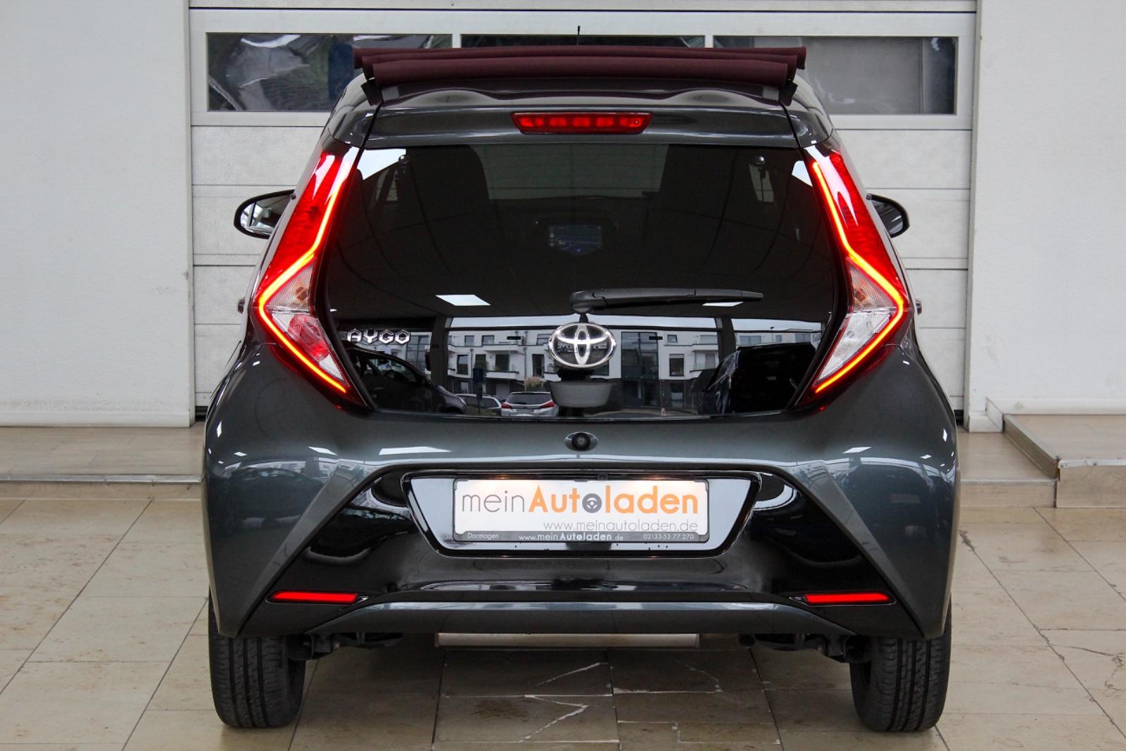 Toyota Aygo (X) 1,0 Autom. FALTDACH *1.HAND*NAVI*KAMERA