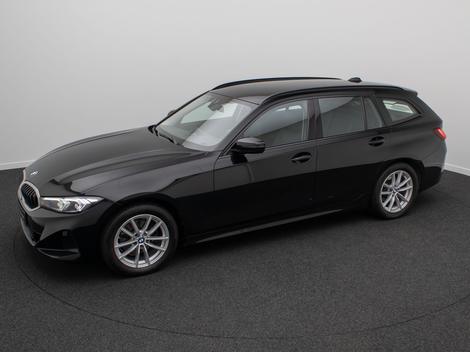 Fahrzeugabbildung BMW 320d DAB Leder Widscreen PDC Komfort Sport LED