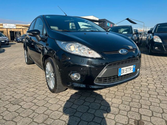 Ford Fiesta 1.4 5 porte Bz.- GPL Titanium