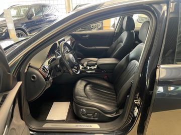 Audi A8 - 10