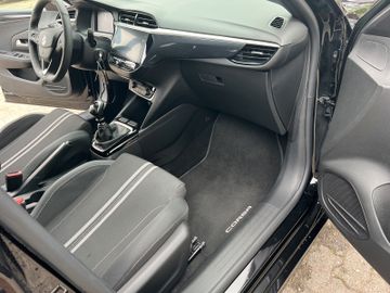 Fotografie 13 des Opel Corsa GS Kamera LED Sitzheizung Allwetterreifen