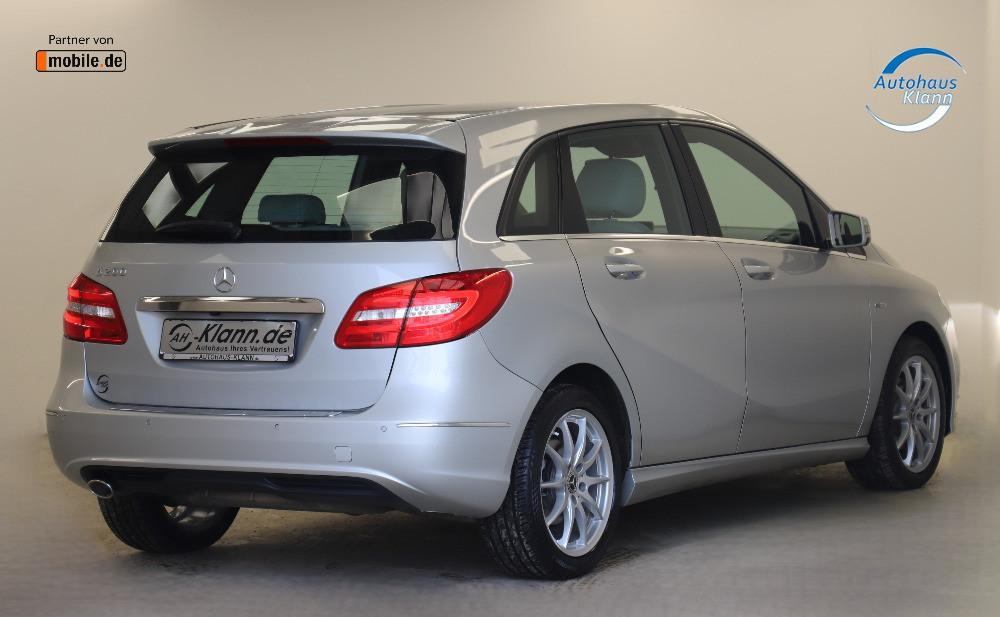 Mercedes-Benz B 200 156PS 7G Memory Leder RCAM AHK ACC