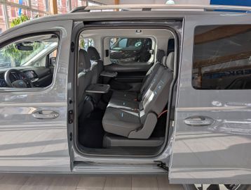 Ford Grand Tourneo Connect Active