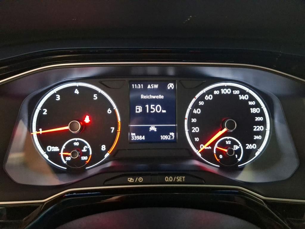 Fahrzeugabbildung Volkswagen Polo United KAMERA SITZH. NAVI KEYLESS APP-CON 1