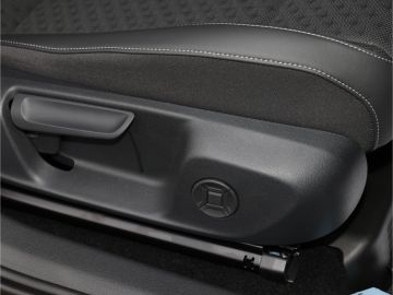 Volkswagen T-Roc R-Line Black Style 1.5 TSI DSG *Neues Mode