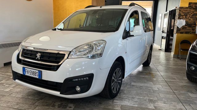 Peugeot PEUGEOT Partner Tepee BlueHDi 100 Active + GANCI