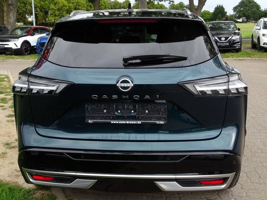 Fahrzeugabbildung Nissan Qashqai 1.3 DIG-T MHEV Automatik Tekna