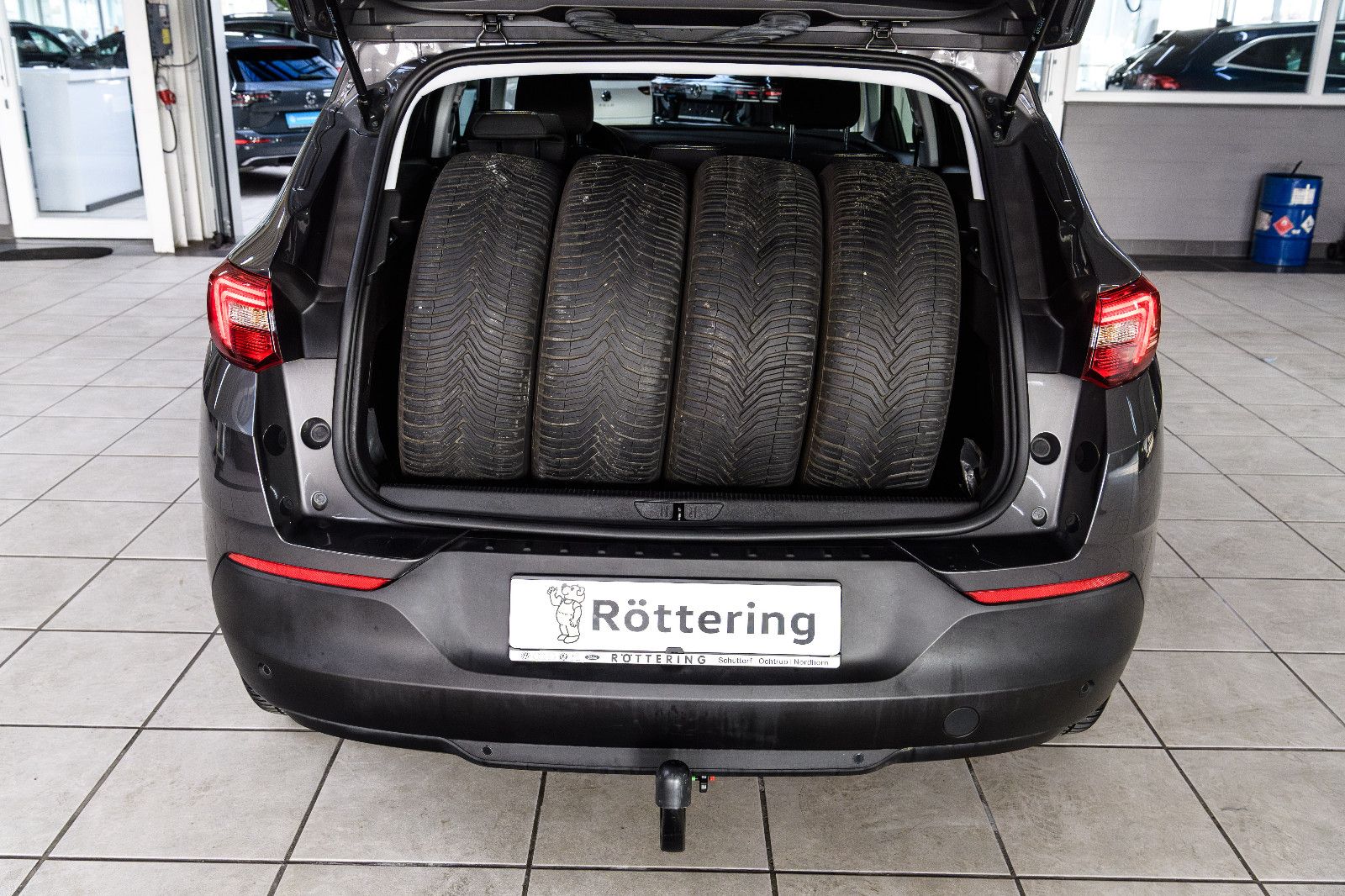 Fahrzeugabbildung Opel Grandland X /Navi+AHK+LED+Grip-Control+SH